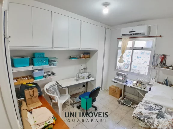 Imagem Excelente apartamento de frente com 2 quartos, suíte, garagem e vista na Praia do Morro