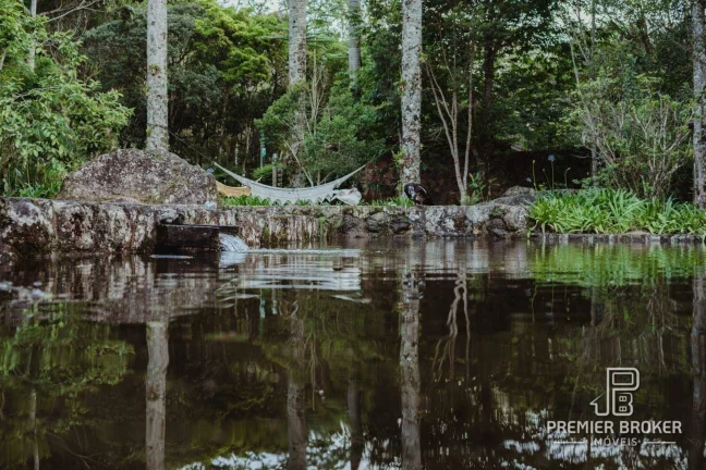 Imagem Casa à venda, 370 m² por R$ 1.700.000,00 - Albuquerque - Teresópolis/RJ