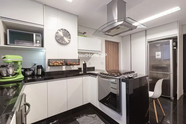 Imagem Apartamento de 198m ao lado do Parque Triano com 3 suítes amplo living, lavabo, cozinha, área de serviço e 1 vaga