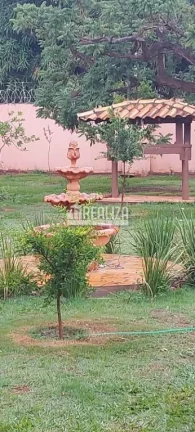 Imagem Chácara a venda no bairro Recanto das Flores, Uberaba - 4 dormitórios com suíte e 10 vagas na garagem!