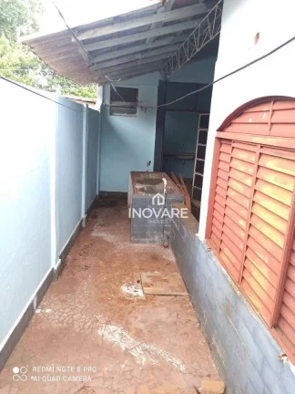 Imagem Casa com 3 dormitórios à venda, 70 m² por R$ 250.000,00 - Setor Social - Itumbiara/GO