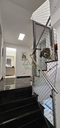 Imagem Sobrado em Condomínio à venda no Santa Cândida Curitiba PR