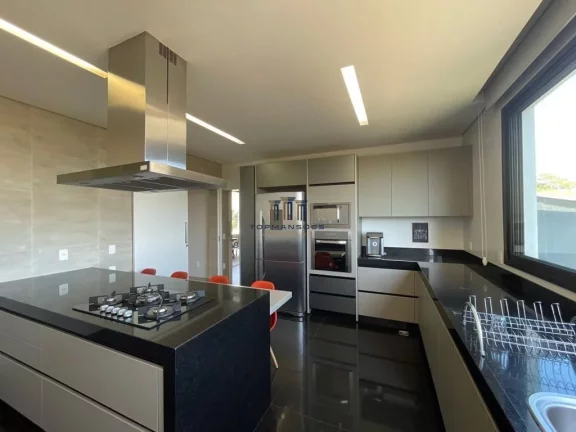 Imagem Excelente casa alto padrão mobiliada com piscina e spa, 3 suítes em Alphaville V