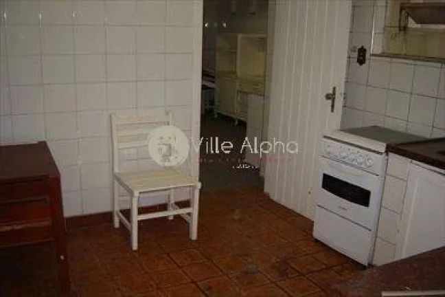 Imagem SOBRADO DE ESQUINA DISPONÍVEL PARA LOCAÇÃO NO GONZAGA EM SANTOS.