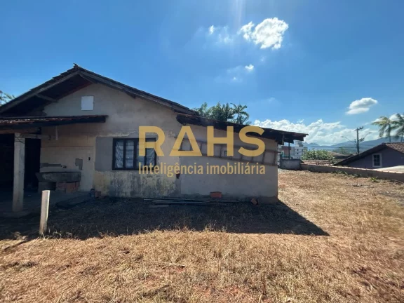 Imagem Ótimo terreno em faixa viária, com potencial residencial e comercial, localizado no bairro Vila No...
