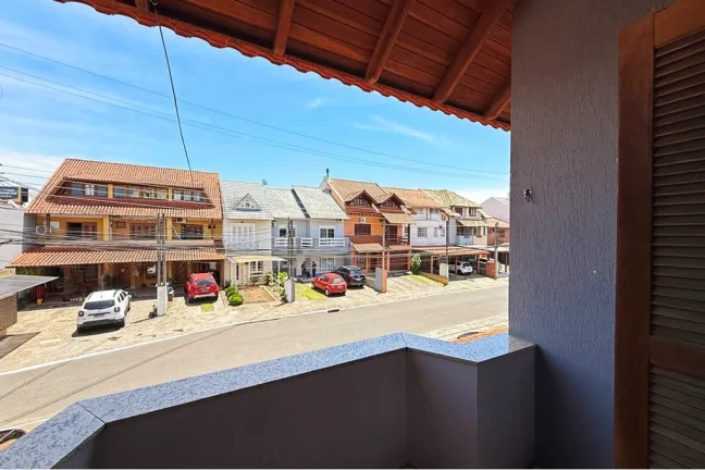 Imagem Casa em Condomínio para venda no bairro Ipanema em Porto Alegre