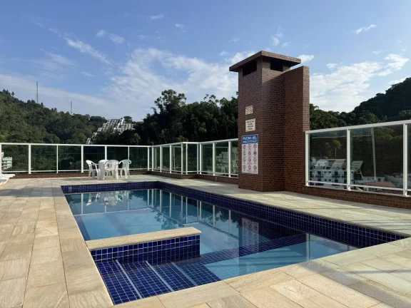Imagem Apartamento novo na Praia das Toninhas