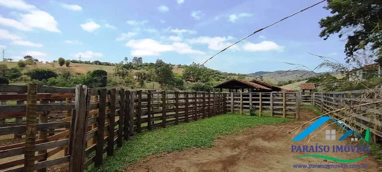 Imagem Oportunidade Única: Área Rural de Dupla Aptidão às Margens da Fernão Dias