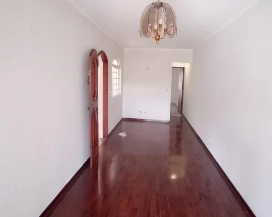 Imagem sobrado com 5 quartos, 2 suites FL26
