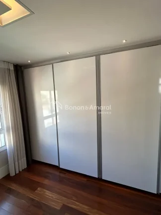 Imagem More em um apartamento de alto padrão em um dos endereços mais desejados de Campinas. Localizado e...