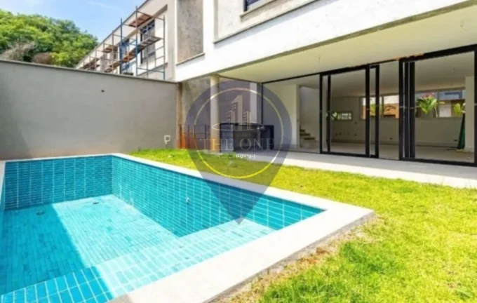 Imagem Impecável Casa em Condomínio à Venda em São Paulo-SP, Santo Amaro: 4 Quartos, 4 Suítes, 2 Salas, 5 Banheiros, 4 Vagas, 450m².