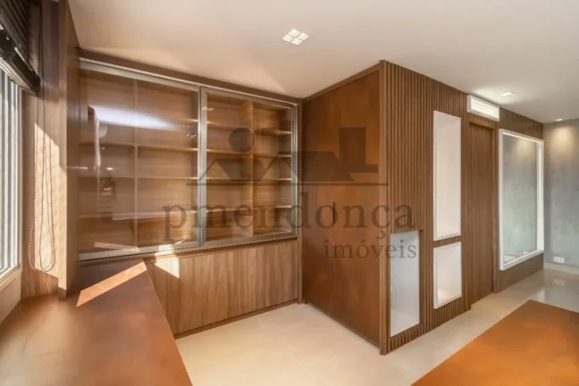 Imagem Ibirapuera, apato reformado, 3 dormts, 1 suite, 2 vagas