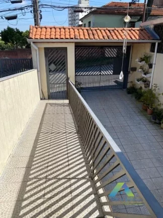 Imagem SANTO ANDRÉ Casa 200M², 3 dormitórios, varanda gourmet, 4 vagas de garagem, ótima localização e valor !!!