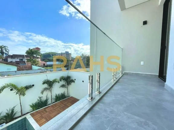 Imagem Excelente sobrado geminado novo localizado no bairro Santo Antônio em Joinville, bem próximo a Cas...