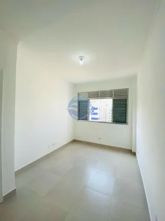 Imagem Apartamento a venda em Santos no Embaré frente o mar