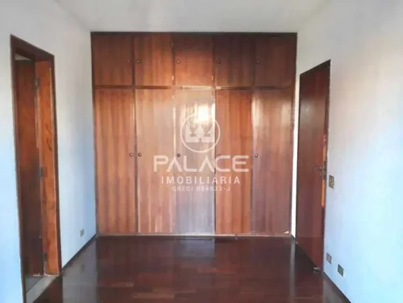 Imagem Apartamento no Edifício San Diego Bairro Alto
 01 vaga de garagem Sala ampla para 02 ambientes, com...