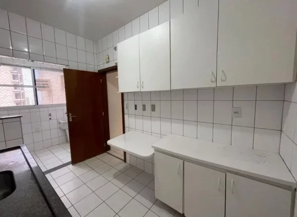 Imagem Apartamento para Venda em Cuiabá / MT no bairro Alvorada
