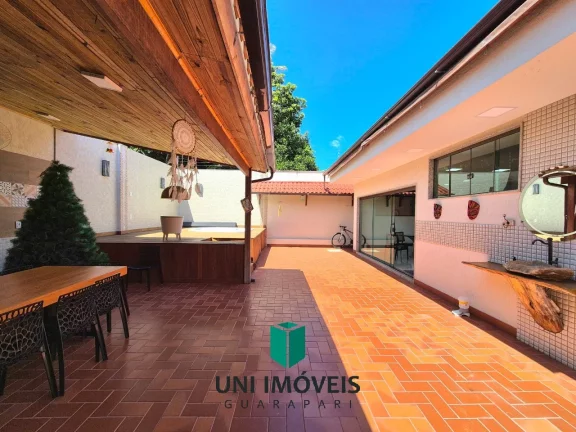 Imagem Luxuosa Casa Duplex com 400 m², Lazer Completo à venda na Praia do Morro - Guarapari