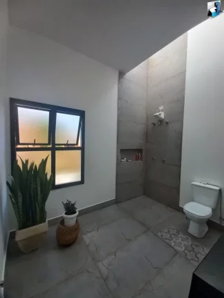 Imagem Maravilhosa casa no Condomínio Village Manacá - Cesário Lange/SP.