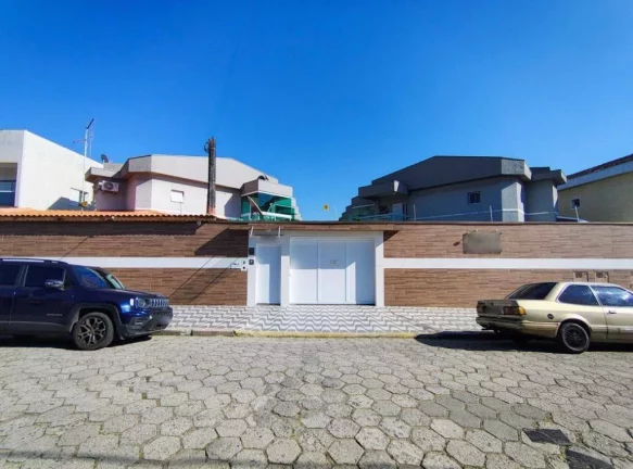 Imagem CASA COM 70 m² - TUDE BASTOS - PRAIA GRANDE SP