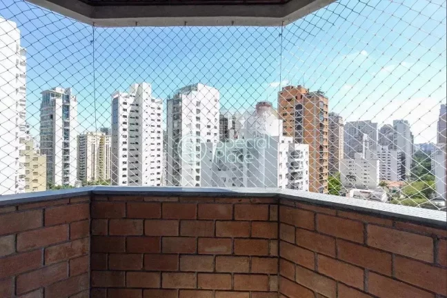 Imagem Ótima localização! Excelente planta 168 metros 4 dormitórios 3 suítes 4 banheiros 2 vagas Pisci...