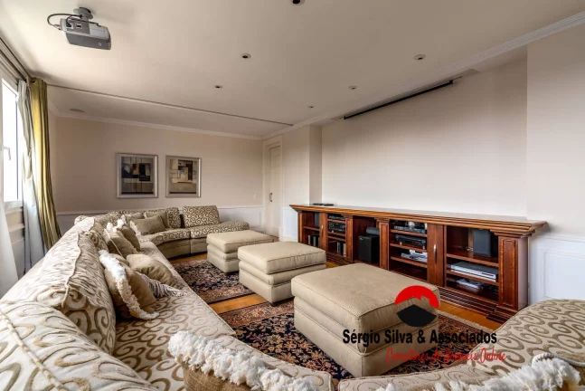 Imagem Ampla Casa a Venda Com 07 Suítes, Área Nobre no Alto do Vila Inglesa.