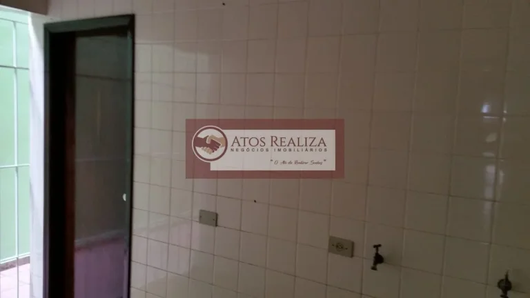 Imagem Vendo lindo sobrado com Edícula em Jardim Santa Cruz (Campo Grande) - São Paulo 167M², 4 Dormitórios, 1 Suíte, 3 Banheiros e 2 vagas de garagem por R$ 670.000. Oportunidade.