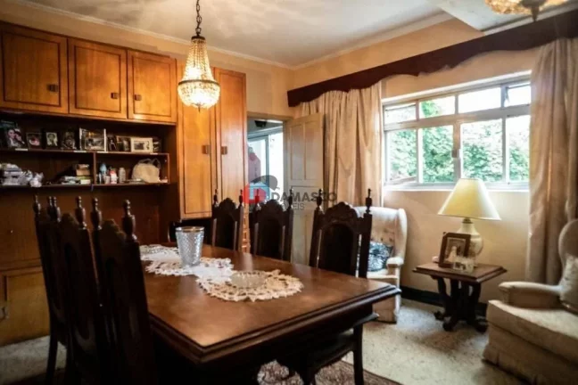 Imagem Sobrado à venda 3 Quartos, 3 Vagas, 192M², Campestre, Santo André - SP