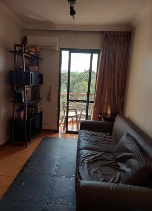 Imagem Apartamento com 50 metros quadrados, dois dormitórios com móveis sob medida sendo um deles com esc...