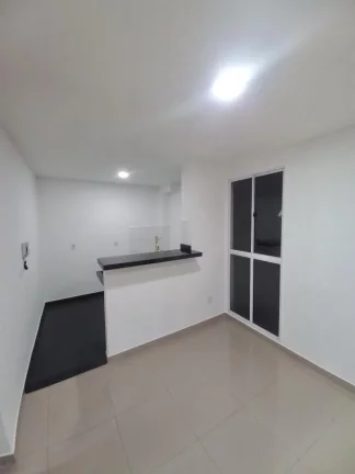 Imagem Apartamento para Venda em Curitiba, Pinheirinho, 2 dormitórios, 1 banheiro, 1 vaga