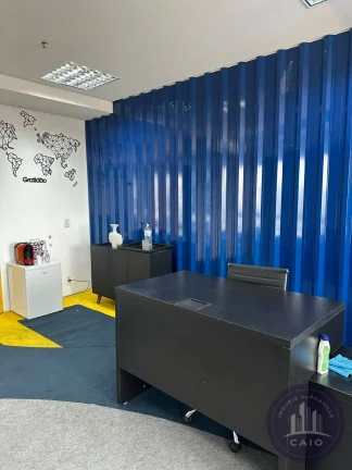 Imagem Sala mobiliada com 53 m² para aluguel por R$ 5.000,00 - Alphaville/SP