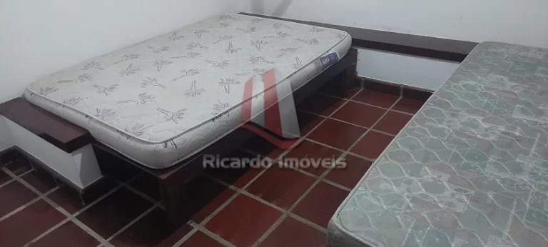 Imagem Casa Duplex Grande Família c/ 4 Quartos.