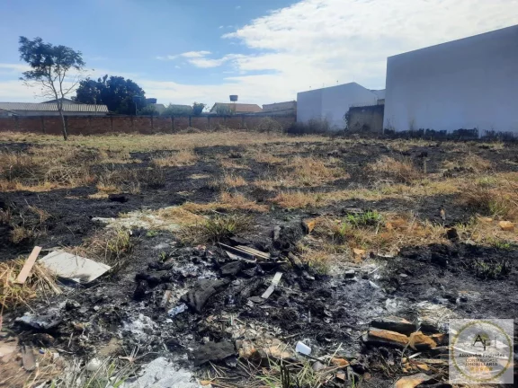 Imagem Área para Venda em Aparecida de Goiânia, Independência
