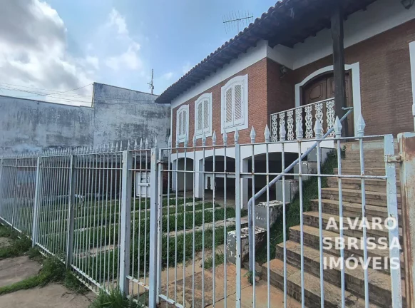 Imagem Casa Comercial ou Residencial com 4 dormitórios 4 salas amplas 615 m2 à venda no B Brasil perfeita para escritórios clínicas consultórios