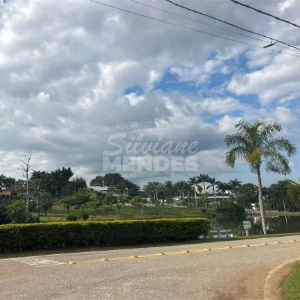 Imagem Maravilhoso terreno plano com 5.000 m² no condomínio Chácara Santa Maria