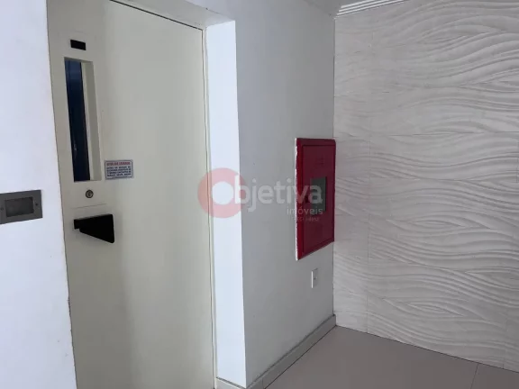 Imagem Apartamento linear, 3 quartos, próximo à Praia do Forte, Cabo Frio - RJ