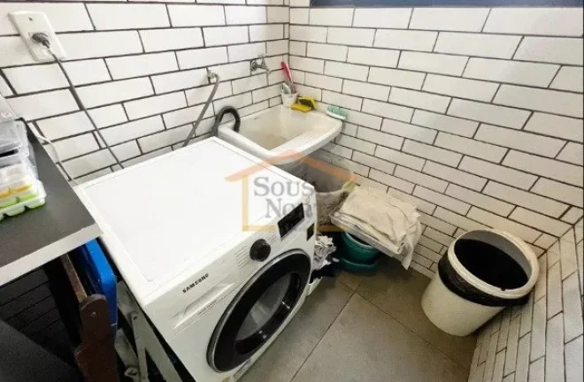 Imagem Apartamento com 96 m². Possui 3 dormitórios, sendo 1 suíte, 2 banheiros, sala ampla com boa ilumi...