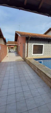 Imagem CASA COM PISCINA 3 DORM. OTIMO BAIRRO