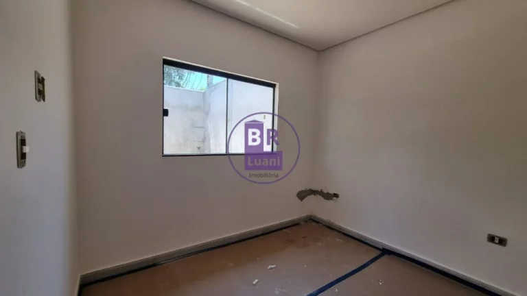 Imagem Casa Nova à Venda na zona leste em Londrina