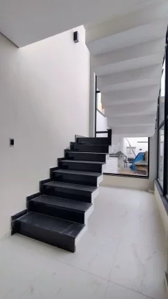 Imagem Casa à venda no bairro Beira Rio II - Guaratinguetá/SP