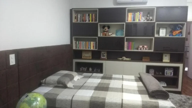Imagem Casa no Res. Gênesis I - 415m²