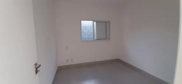 Imagem A Batelli Im...oacute;veis apresenta esta ...oacute;tima casa com linda vista para o verde, em um am...