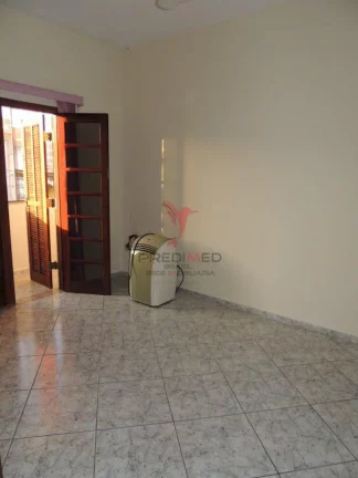 Imagem ...lt;br...gt;Casa assobradada com 3 quartos sendo 1 su...iacute;te, Lavabo, Sala 2 ambientes, Cozin...