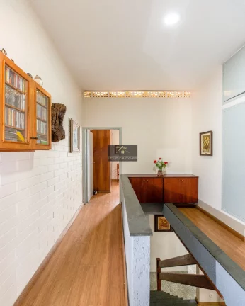 Imagem SOBRADO EM VILA FECHADA 2 SUITES 160,00 M ÁREA CONSTRUÍDA CHURRASQUEIRA VARANDA COM VISTA PRÓXIMO AO OBA HORTIFRUTI BAIRRO CAMPO GRANDE