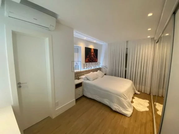 Imagem Apartamento com 3 suítes à venda no Pioneiros em Balneário Camboriú/SC