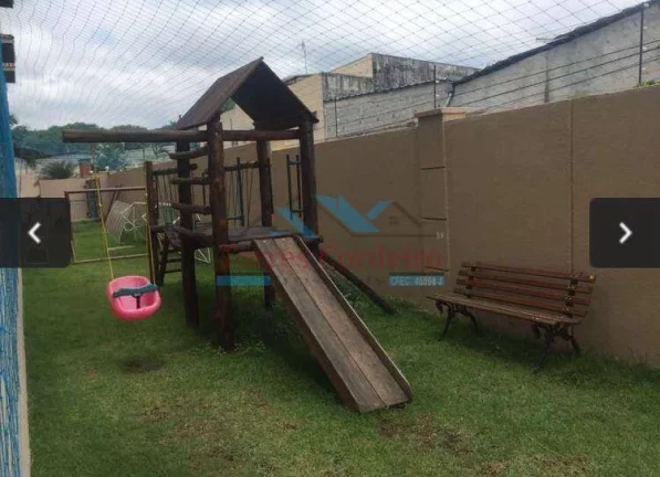 Imagem Casa em condomínio com 2 dormitórios + 2 vagas - Jd. Sarah