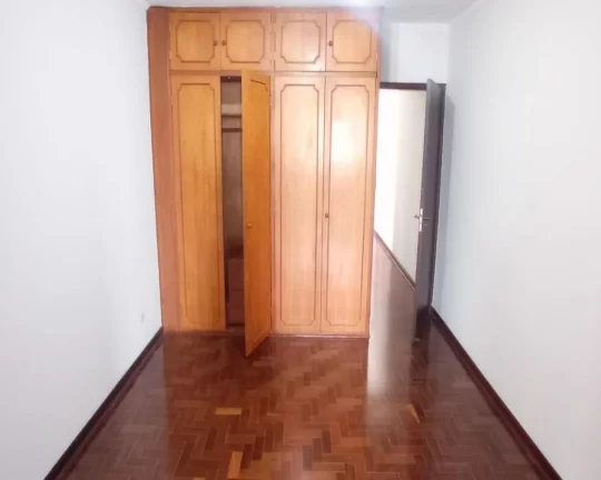 Imagem LINDO SOBRADO 03 DORMS + EDICULA CHURRASQUEIRA QUINTAL NO BUTANTÃ