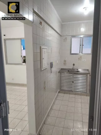 Imagem Sala living em frente a praia do Gonzaguinha em São Vicente -SP