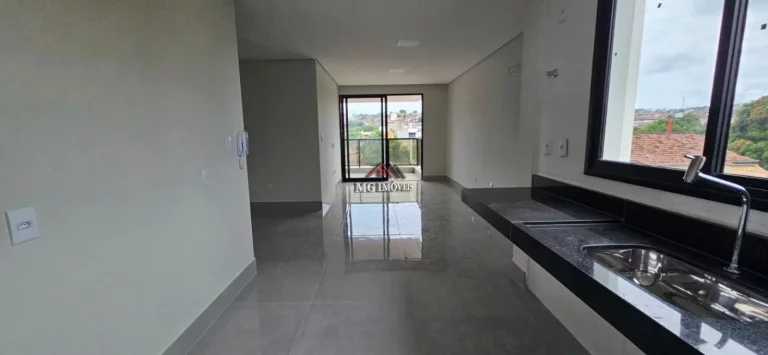 Apartamento com 3 Quartos à Venda