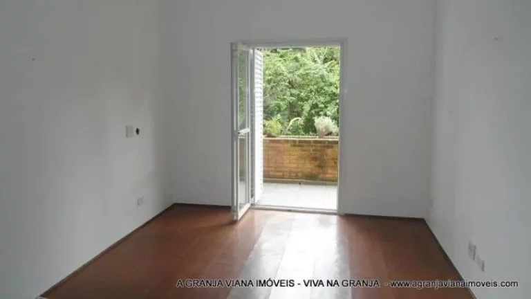Imagem Casa com 3 dormitórios à venda, 280 m² por R$ 1.070.000,00 - Granja Viana